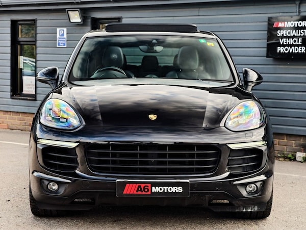Used Porsche Cayenne 2017 for sale - 76202863: Photo 8