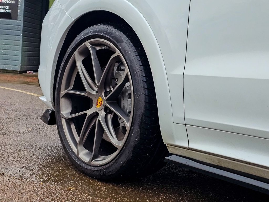 Used Porsche Cayenne 2020 for sale - 76202875: Photo 28