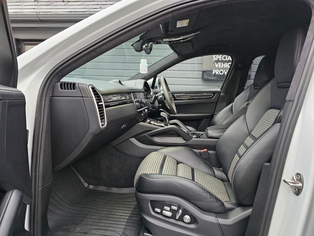 Used Porsche Cayenne 2020 for sale - 76202875: Photo 35