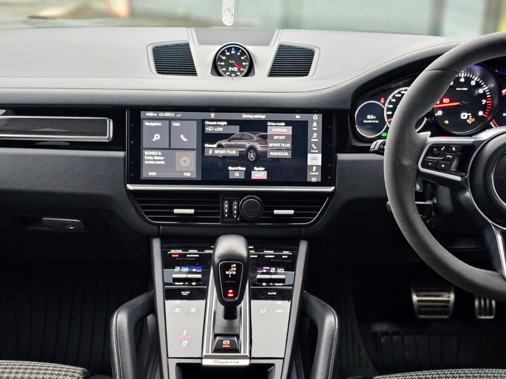 Used Porsche Cayenne 2020 for sale - 76202875: Photo 44