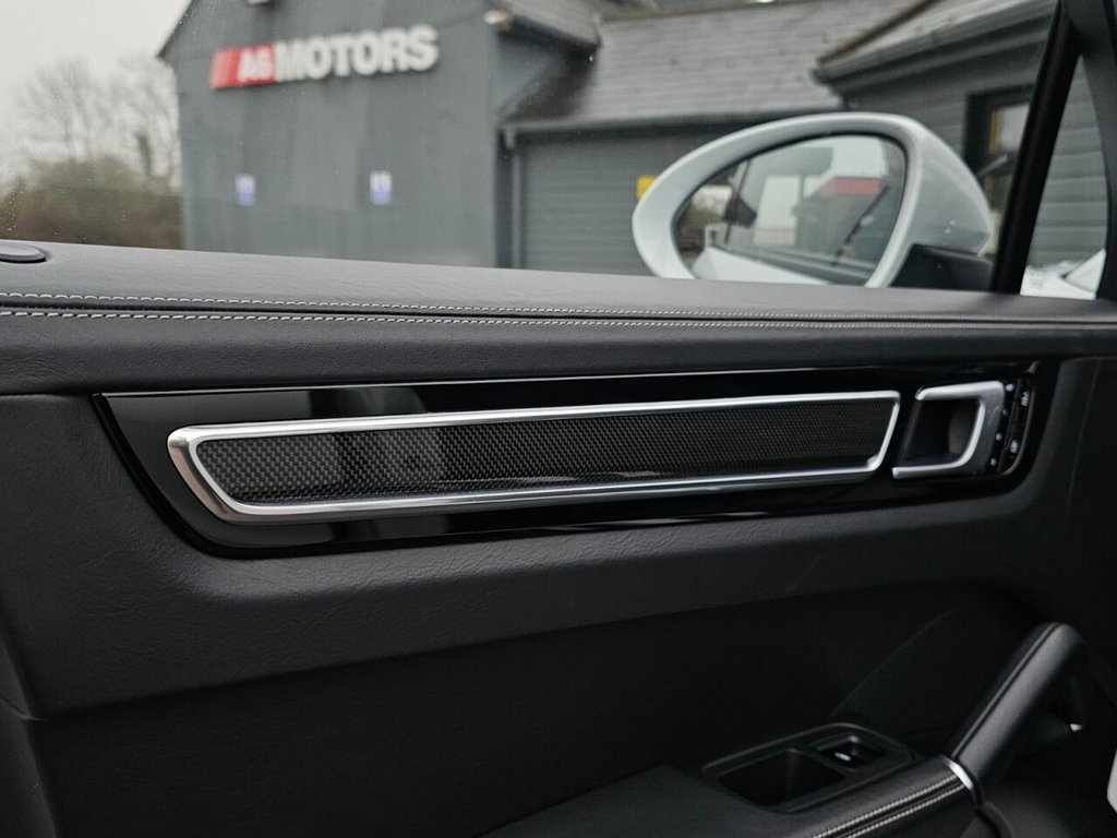 Used Porsche Cayenne 2020 for sale - 76202875: Photo 48