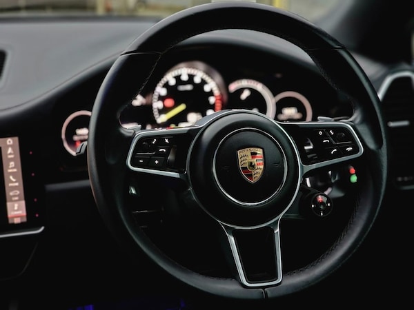 Used Porsche Cayenne 2020 for sale - 76202858: Photo 27
