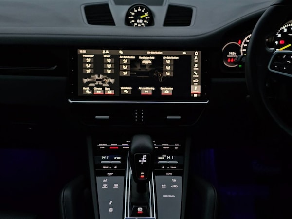 Used Porsche Cayenne 2020 for sale - 76202858: Photo 29