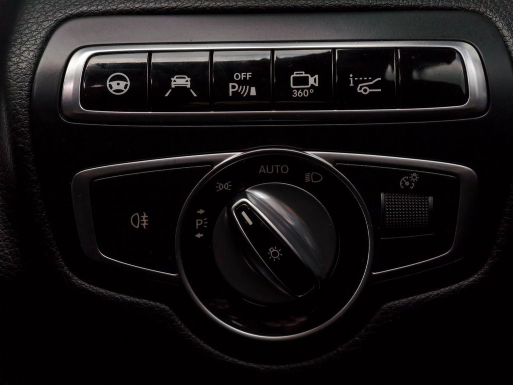 Used Mercedes-Benz C Class 2016 for sale - 76470384: Photo 2