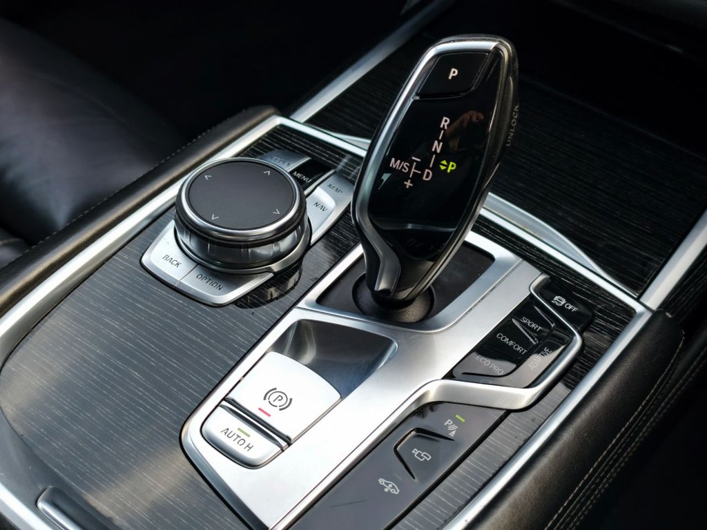 Used BMW 7 Series 2017 for sale - 76582681: Photo 33