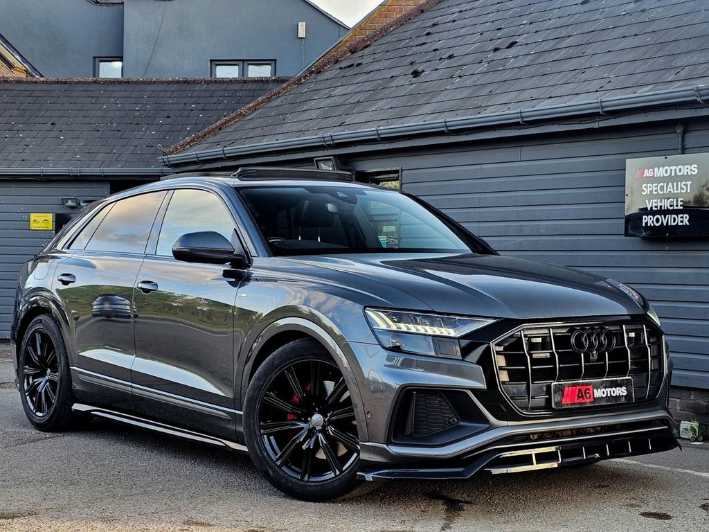 Used Audi Q8 2018 for sale - 76604625: Photo 2