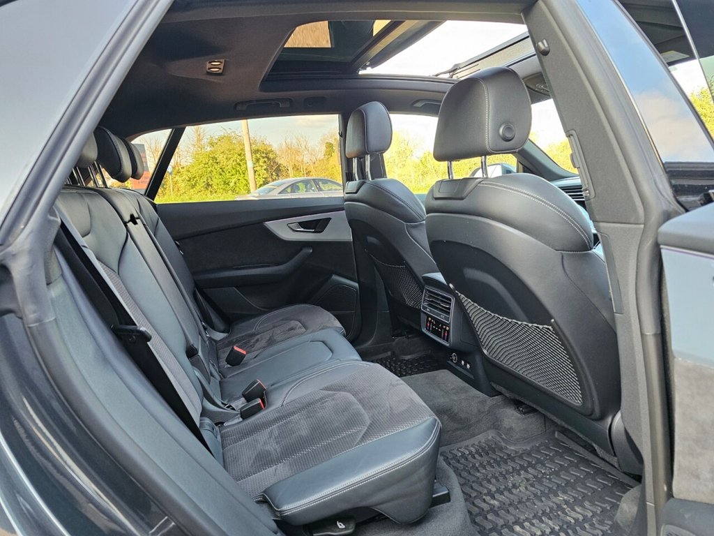 Used Audi Q8 2018 for sale - 76604625: Photo 40