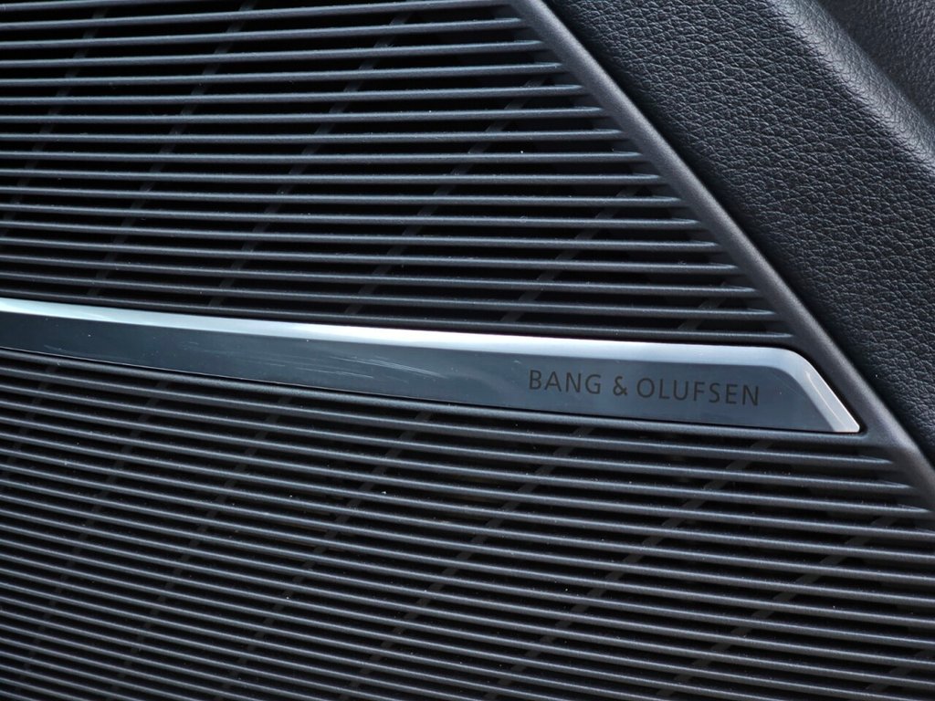 Used Audi Q8 2018 for sale - 76604625: Photo 48