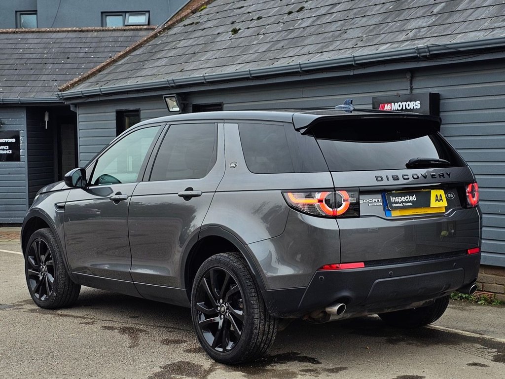 Used Land Rover Discovery Sport 2016 for sale - 76698359: Photo 13