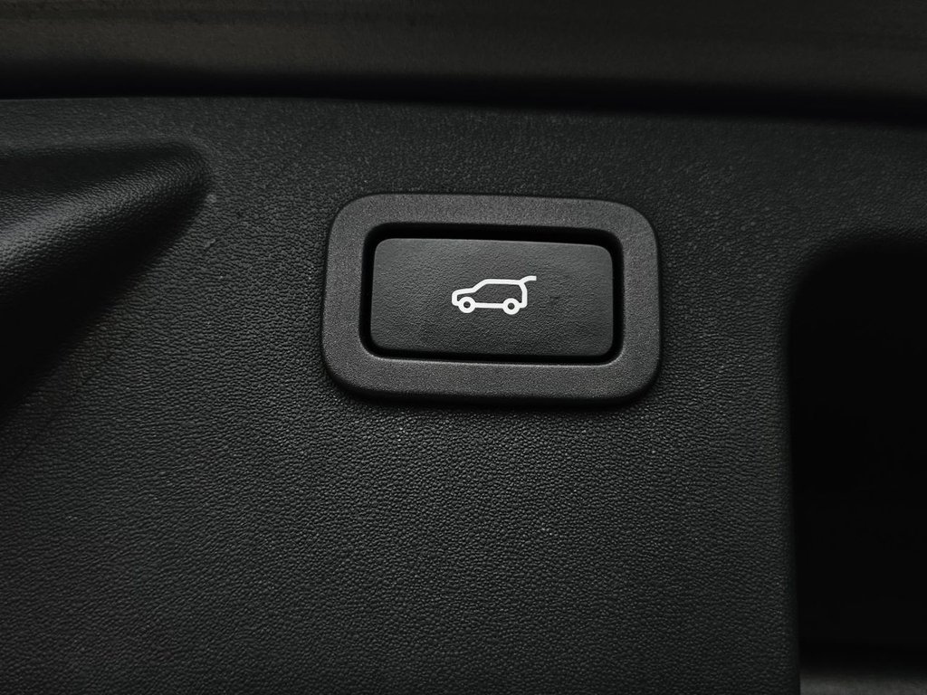 Used Land Rover Discovery Sport 2016 for sale - 76698359: Photo 19