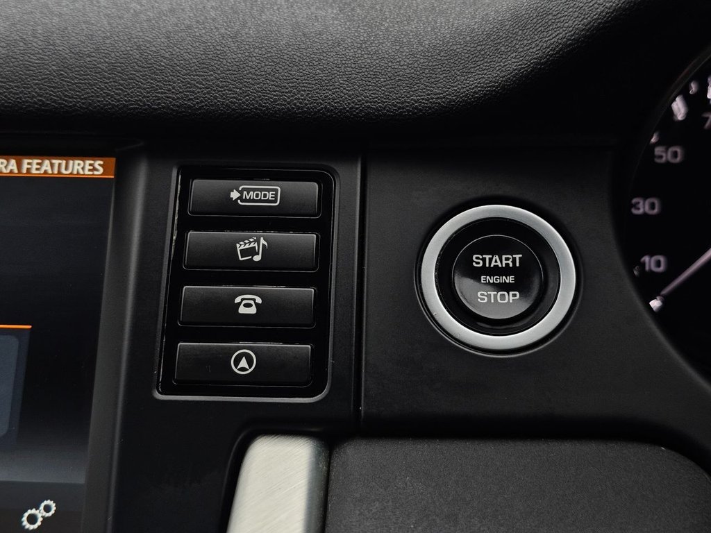 Used Land Rover Discovery Sport 2016 for sale - 76698359: Photo 39