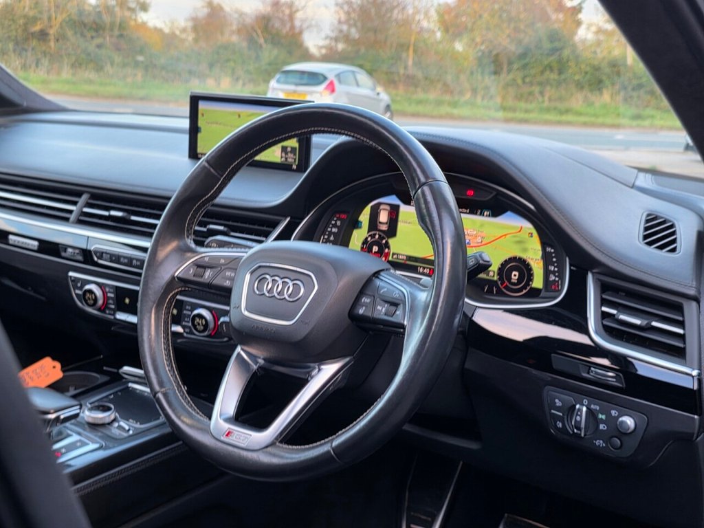 Used Audi SQ7 2018 for sale - 76372579: Photo 25