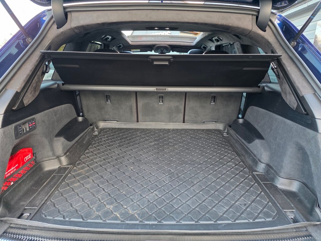 Used Audi SQ7 2018 for sale - 76372579: Photo 37