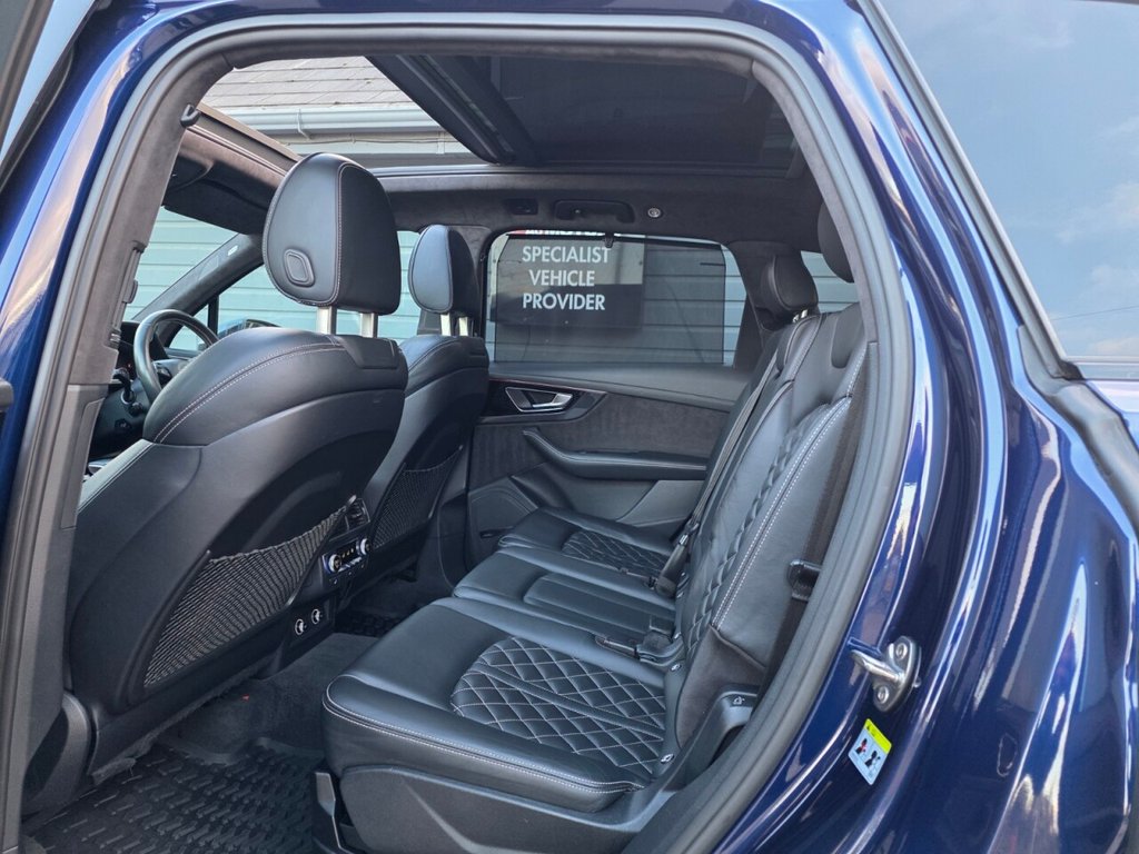 Used Audi SQ7 2018 for sale - 76372579: Photo 42