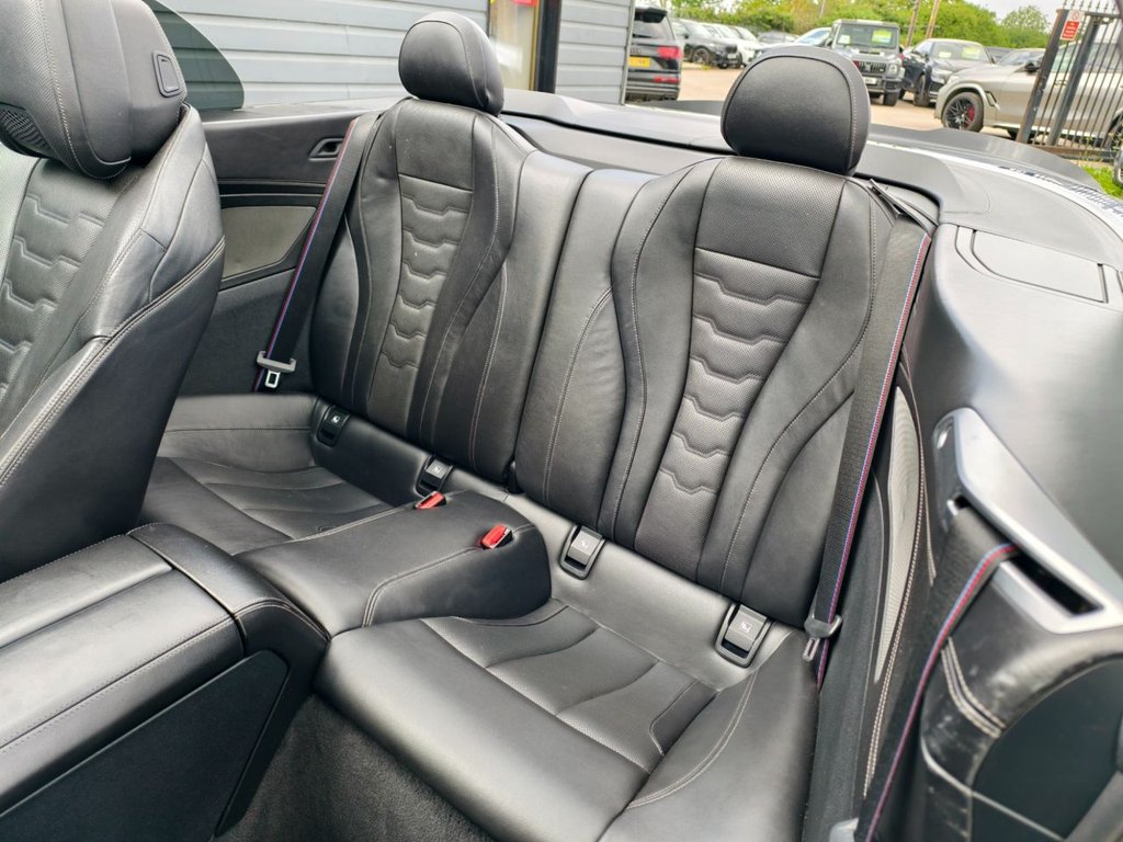 Used BMW 8 Series 2019 for sale - 76202764: Photo 32