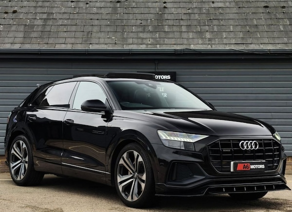 Used Audi Q8 2019 for sale - 76202456: Photo 2