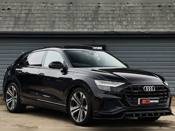 Used Audi Q8 2019 for sale - 76202456: Photo 2