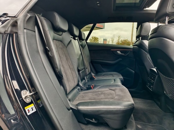 Used Audi Q8 2019 for sale - 76202456: Photo 30