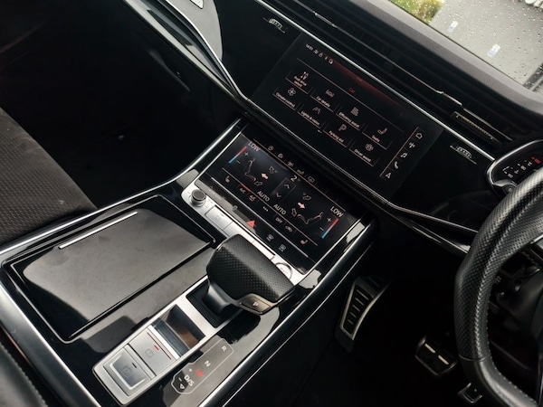 Used Audi Q8 2019 for sale - 76202456: Photo 42