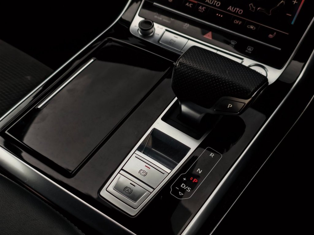 Used Audi Q8 2019 for sale - 76202456: Photo 43