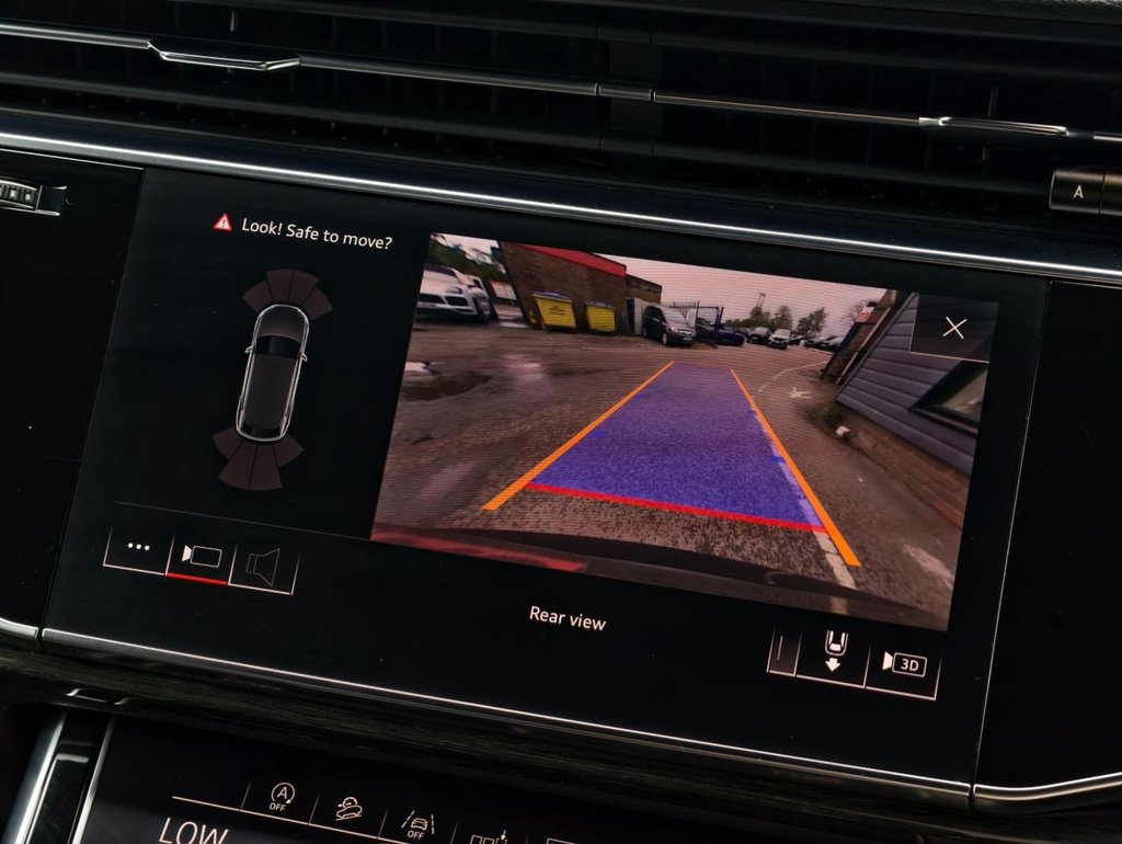 Used Audi Q8 2019 for sale - 76202456: Photo 44