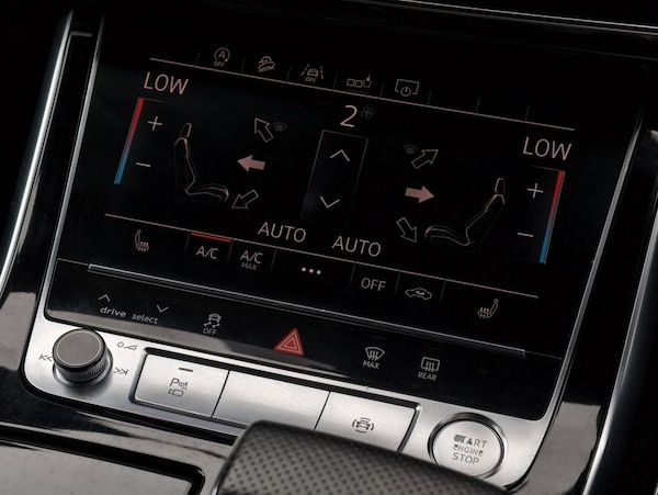 Used Audi Q8 2019 for sale - 76202456: Photo 45