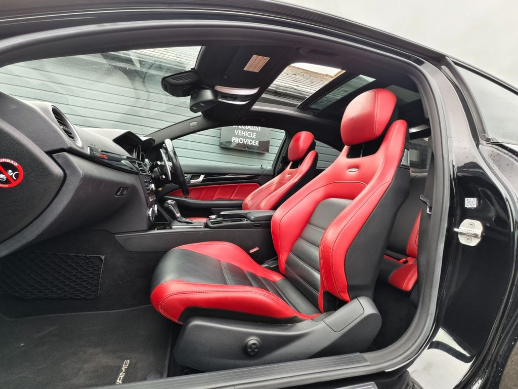 Used Mercedes-Benz C Class 2013 for sale - 76962159: Photo 32