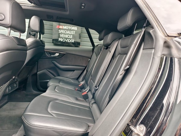 Used Audi Q8 2018 for sale - 76202637: Photo 29