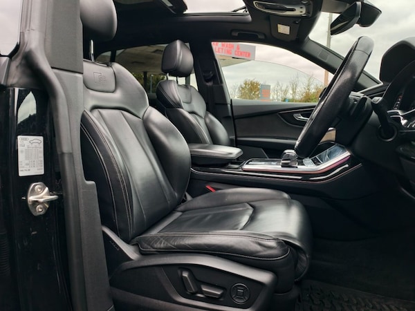 Used Audi Q8 2018 for sale - 76202637: Photo 30