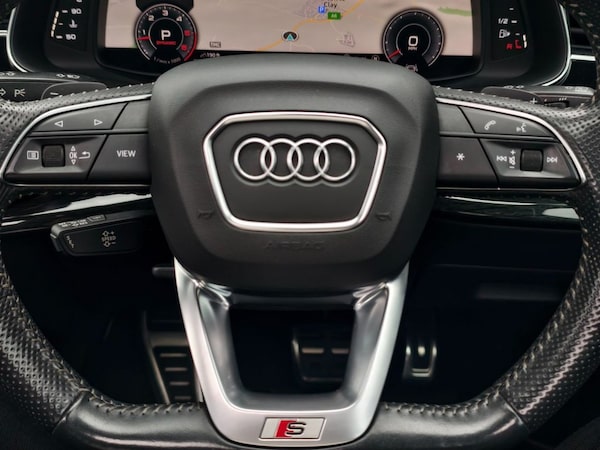 Used Audi Q8 2018 for sale - 76202637: Photo 37