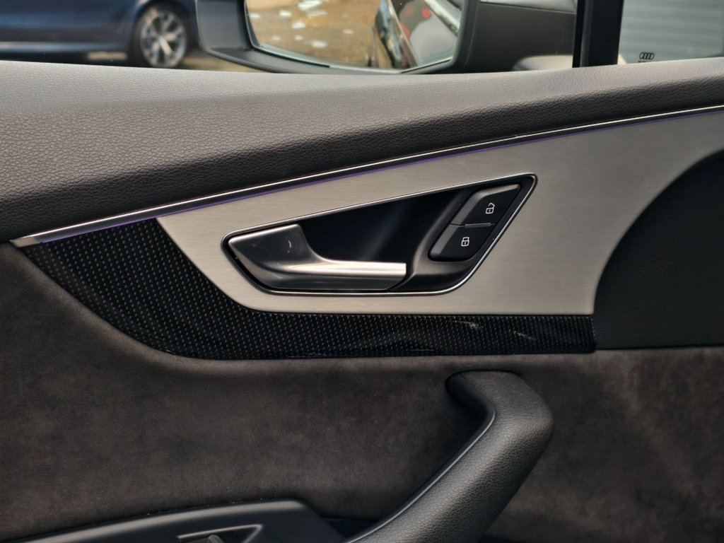 Used Audi Q7 2017 for sale - 76962733: Photo 30