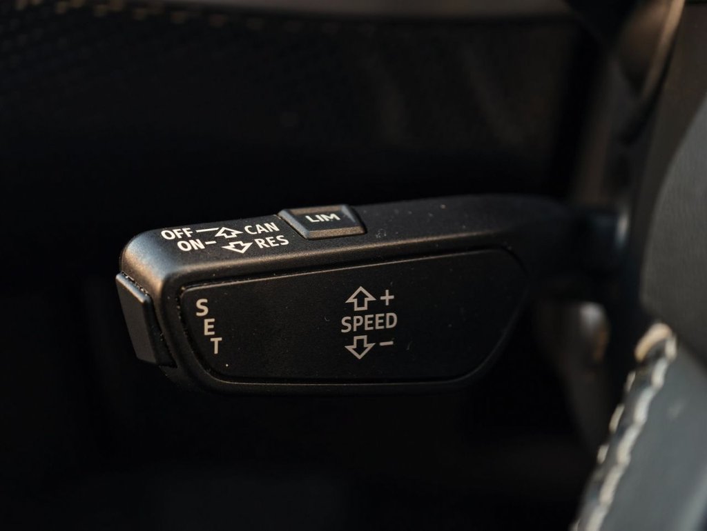 Used Audi Q7 2017 for sale - 76962733: Photo 38