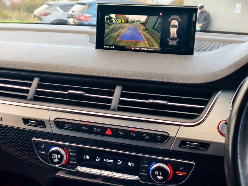 Used Audi Q7 2017 for sale - 76962733: Photo 42