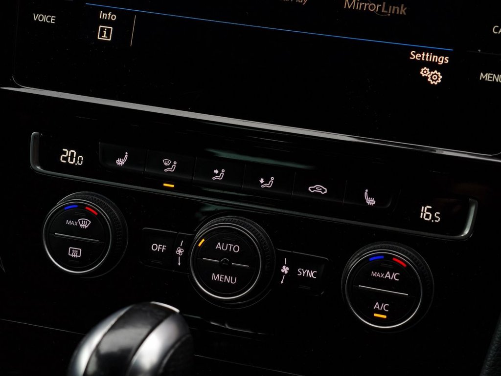 Used Volkswagen Golf 2019 for sale - 77042573: Photo 28