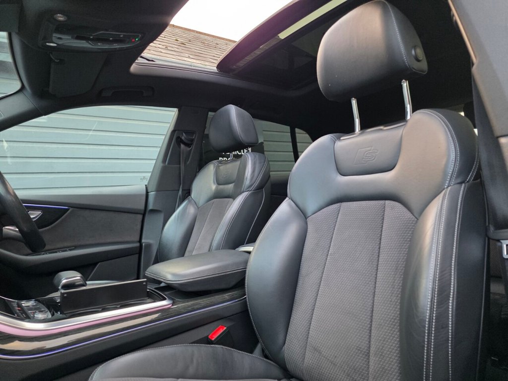 Used Audi Q8 2019 for sale - 76372494: Photo 32