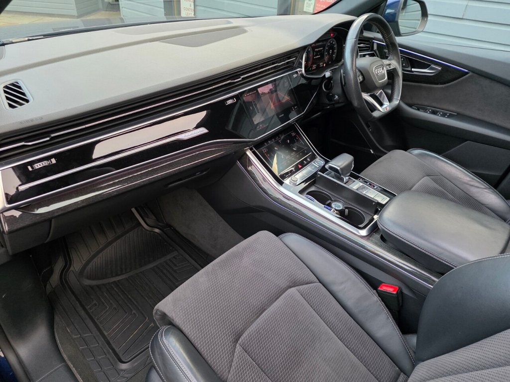 Used Audi Q8 2019 for sale - 76372494: Photo 33