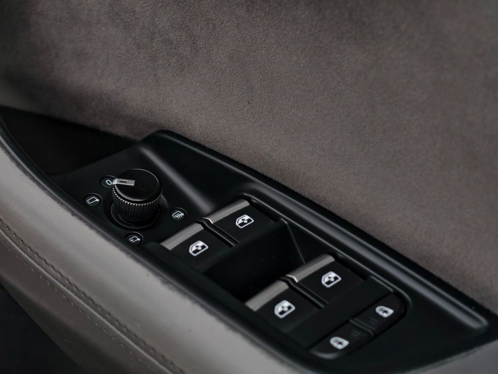 Used Audi Q8 2019 for sale - 76962739: Photo 34