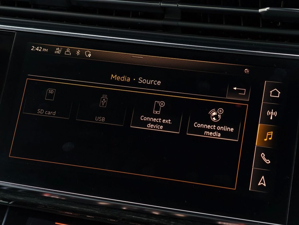 Used Audi Q8 2019 for sale - 76962739: Photo 50