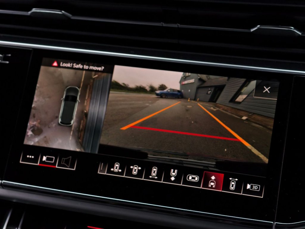 Used Audi Q7 2020 for sale - 76698805: Photo 37