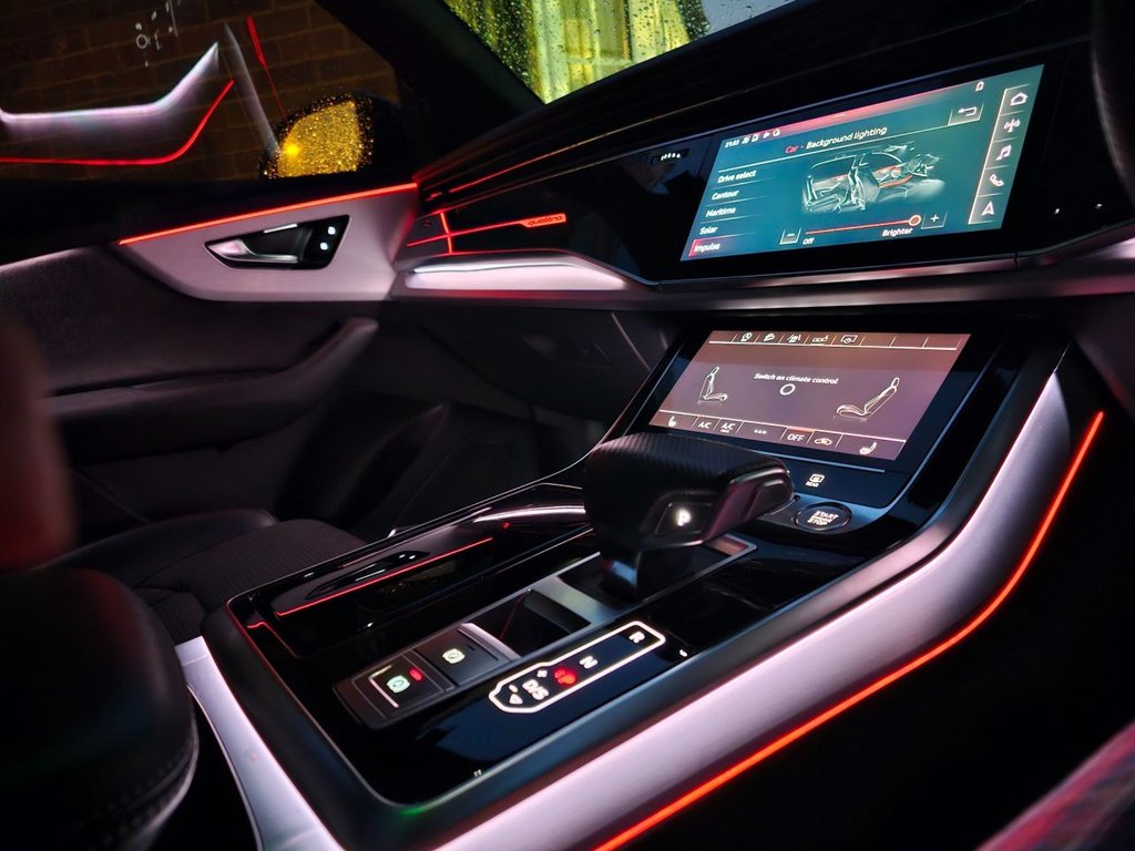 Used Audi Q8 2018 for sale - 76539659: Photo 35