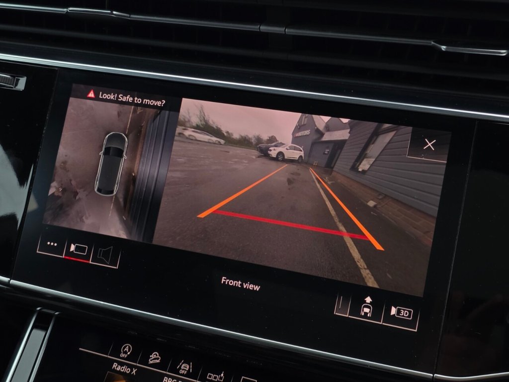 Used Audi Q8 2018 for sale - 76539659: Photo 48