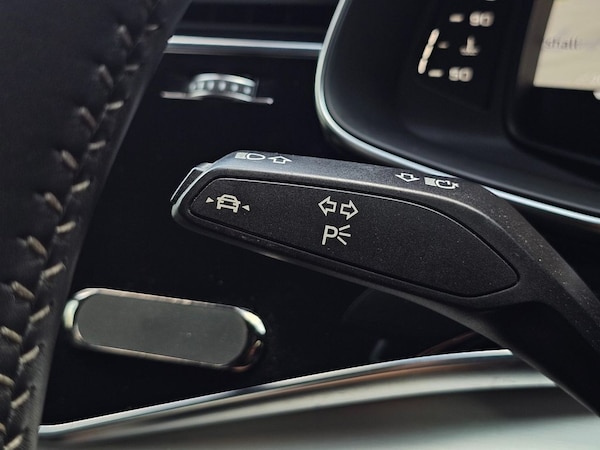 Used Audi Q7 2020 for sale - 76202809: Photo 39