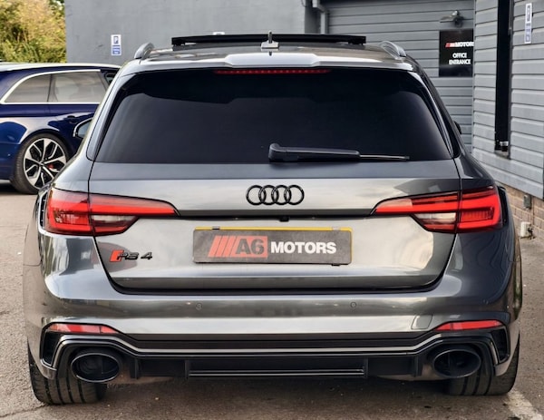 Used Audi RS4 2018 for sale - 76202598: Photo 15