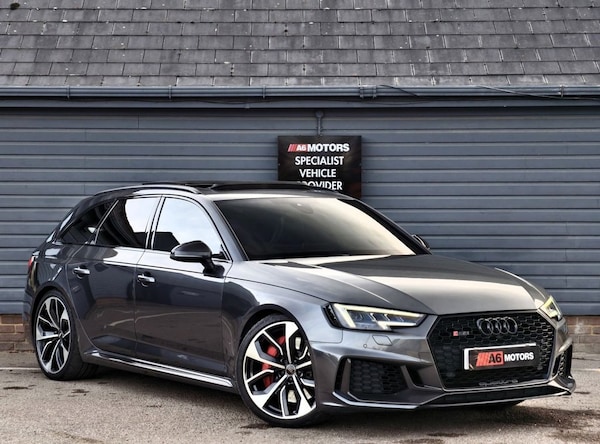 Used Audi RS4 2018 for sale - 76202598: Photo 1