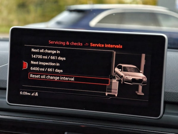 Used Audi RS4 2018 for sale - 76202598: Photo 46