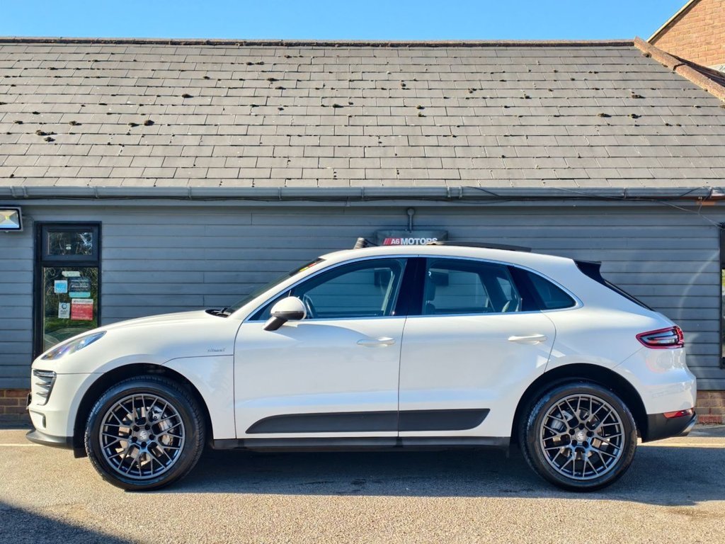 Used Porsche Macan 2017 for sale - 76223933: Photo 12