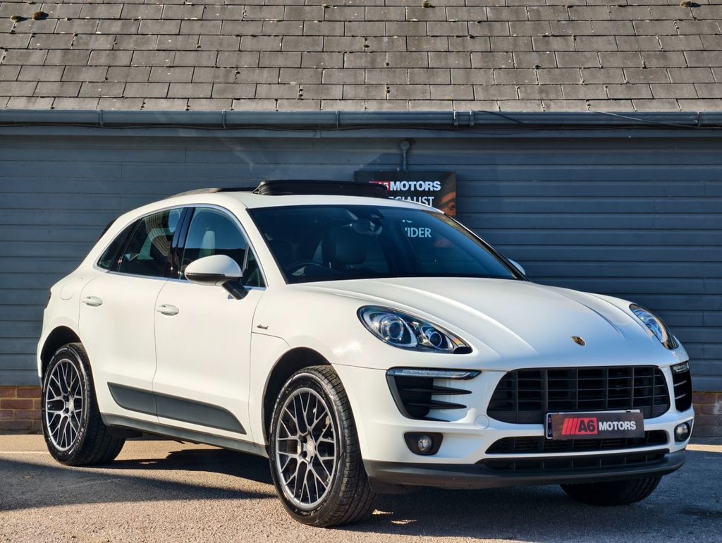Used Porsche Macan 2017 for sale - 76223933: Photo 2