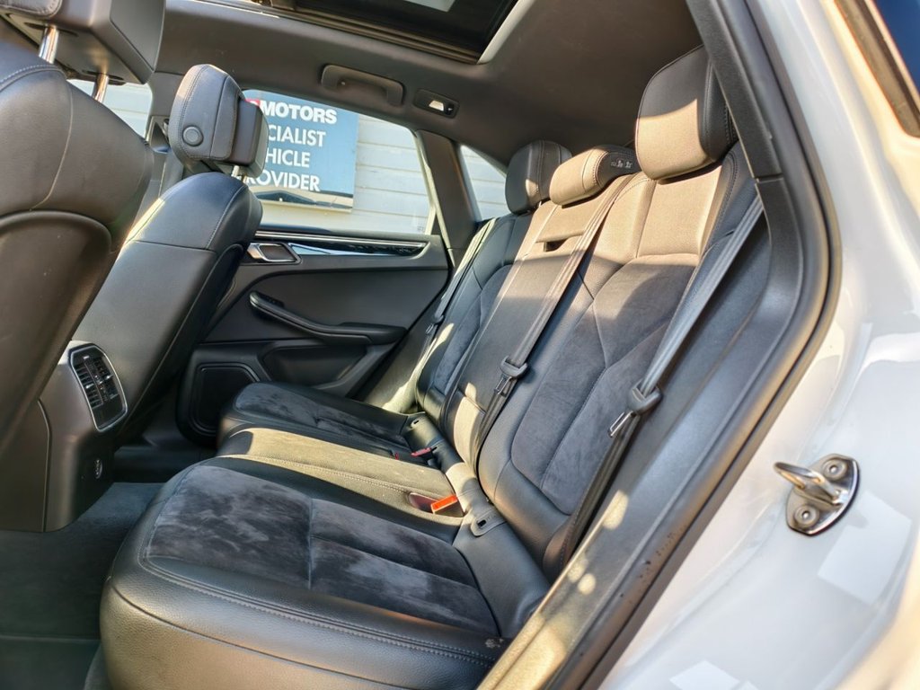 Used Porsche Macan 2017 for sale - 76223933: Photo 21