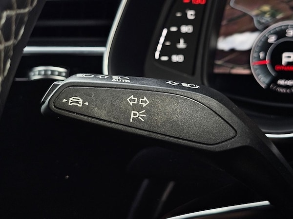 Used Audi Q8 2021 for sale - 76202672: Photo 46