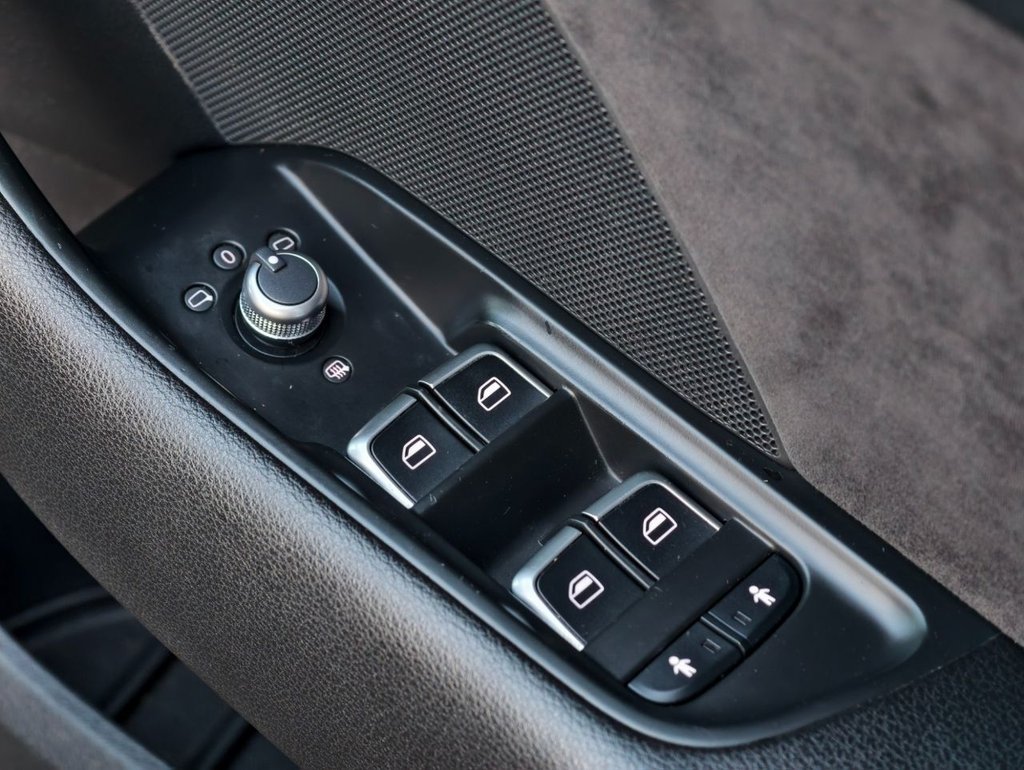 Used Audi RS3 2015 for sale - 76202522: Photo 17